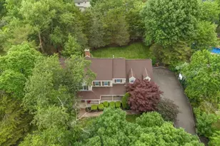 836 Atkinson Cir, Hillsborough Township, NJ 08844 - Photo 3