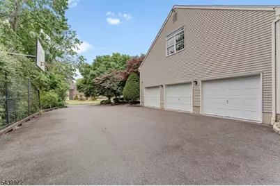 836 Atkinson Cir, Hillsborough Township, NJ 08844 - Photo 47