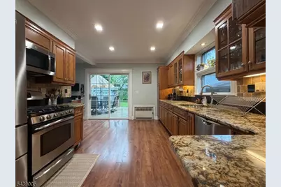 88 Edgemont Rd, Montclair, NJ 07043 - Photo 15