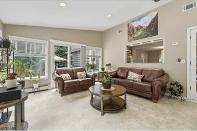 41 Sycamore Ave, Berkeley Heights Township, NJ 07922 - Photo 9