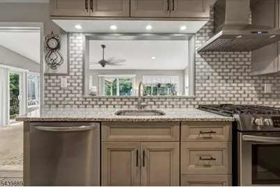 41 Sycamore Ave, Berkeley Heights Township, NJ 07922 - Photo 7