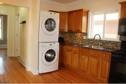420 Lakeview Ave, 2nd Floor, Clifton, NJ 07011 - Photo 11