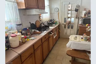 1338 E 2nd St, Plainfield, NJ 07062 - Photo 9