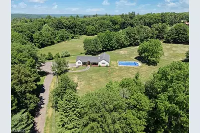 8 Strong Ln, Sandyston Township, NJ 07827 - Photo 3