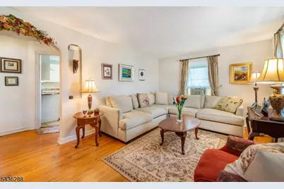 74 Delawanna Ave, Clifton, NJ 07014 - Photo 9