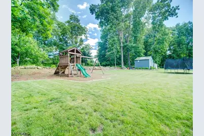 17 Sunset Dr, Mount Olive, NJ 07828 - Photo 27