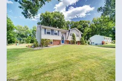 17 Sunset Dr, Mount Olive, NJ 07828 - Photo 31