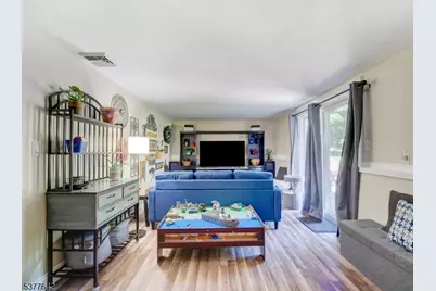 17 Sunset Dr, Mount Olive, NJ 07828 - Photo 21