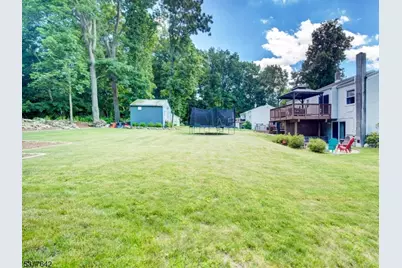 17 Sunset Dr, Mount Olive, NJ 07828 - Photo 29