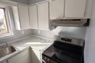 187 Brighton Ave, Belleville, NJ 07109 - Photo 9