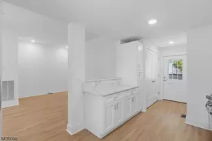 116 Valley St, South Orange, NJ 07079 - Photo 13