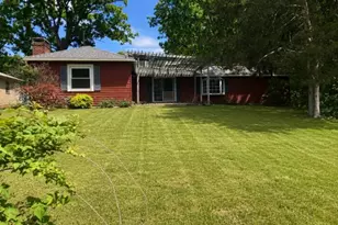16 Springside Dr, High Bridge, NJ 08829 - Photo 1