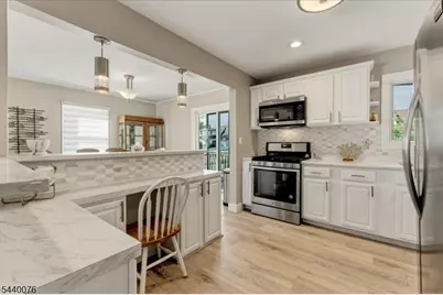 2737 Meister Ave, Union Township, NJ 07083 - Photo 11