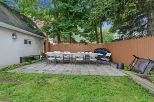 410 Lafayette Ave, Cliffside Park, NJ 07010 - Photo 21
