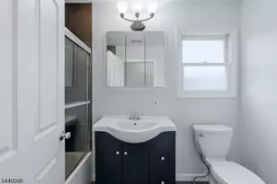 410 Lafayette Ave, Cliffside Park, NJ 07010 - Photo 13