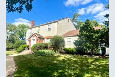 321 Tucker Ave, Union Township, NJ 07083 - Photo 3