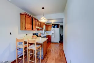 262 Chestnut St, Union Township, NJ 07083 - Photo 7
