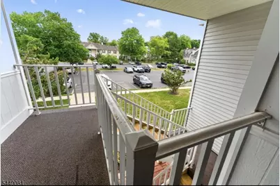 3910 Graham Ct, Bridgewater, NJ 08807 - Photo 15
