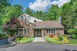 27 Hamilton Dr W, North Caldwell, NJ 07006 - Photo 3