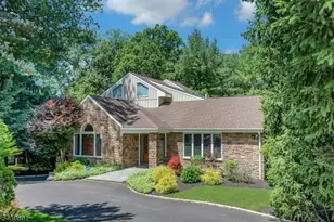 27 Hamilton Dr W, North Caldwell, NJ 07006 - Photo 1