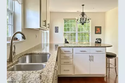 2201 Ambassador Ct #2201, Franklin Township, NJ 08873 - Photo 3