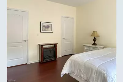 2201 Ambassador Ct #2201, Franklin Township, NJ 08873 - Photo 15