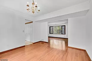 15 Linda Ln, Green Brook Township, NJ 08812 - Photo 9