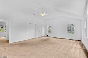 15 Linda Ln, Green Brook Township, NJ 08812 - Photo 19