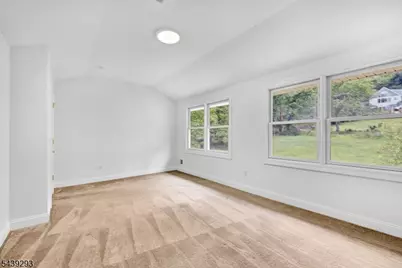 15 Linda Ln, Green Brook Township, NJ 08812 - Photo 21