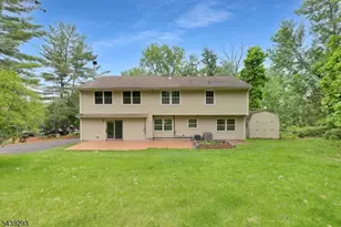15 Linda Ln, Green Brook Township, NJ 08812 - Photo 31