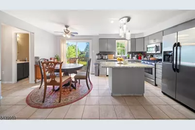 32 Montville Ave, Montville Township, NJ 07045 - Photo 9