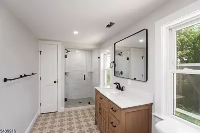 230 Skillmans Ln, Franklin Township, NJ 08873 - Photo 21