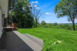 8 Sheeprock Rd, Kinnelon, NJ 07405 - Photo 31