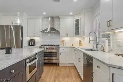 8 Sheeprock Rd, Kinnelon, NJ 07405 - Photo 15