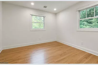 8 Sheeprock Rd, Kinnelon, NJ 07405 - Photo 25