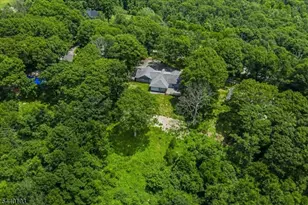 8 Sheeprock Rd, Kinnelon, NJ 07405 - Photo 39