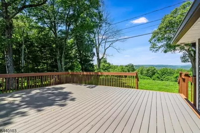 8 Sheeprock Rd, Kinnelon, NJ 07405 - Photo 27