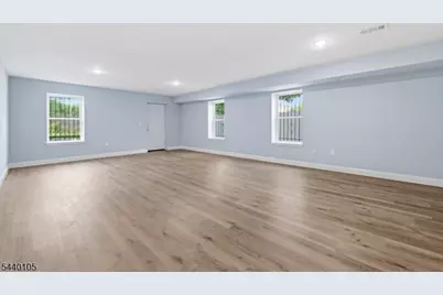 23 Edwin Pl, Newark, NJ 07112 - Photo 27