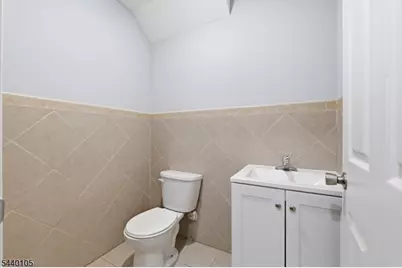 23 Edwin Pl, Newark, NJ 07112 - Photo 29