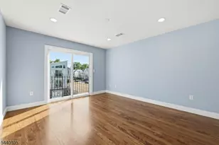 23 Edwin Pl, Newark, NJ 07112 - Photo 13