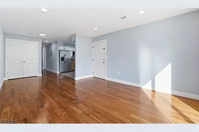 23 Edwin Pl, Newark, NJ 07112 - Photo 3