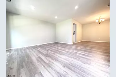 511 Dunn Cir, Bridgewater, NJ 08807 - Photo 3