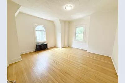 166 Washington Pl, Ridgewood, NJ 07450 - Photo 11