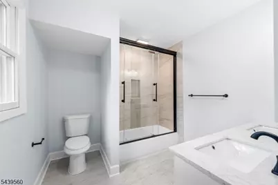 20 Cooper Ln, Chester, NJ 07930 - Photo 5