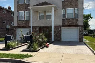 38 Henry St, Lodi, NJ 07644 - Photo 1