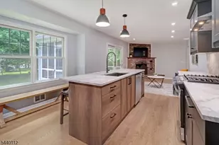 7 Village Rd, Florham Park, NJ 07932 - Photo 7