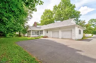 7 Village Rd, Florham Park, NJ 07932 - Photo 27