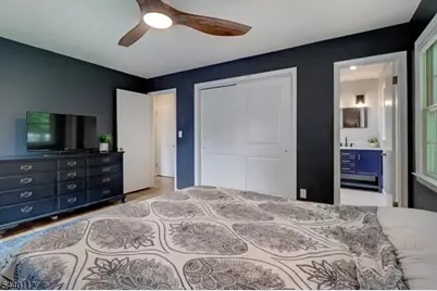 7 Village Rd, Florham Park, NJ 07932 - Photo 17