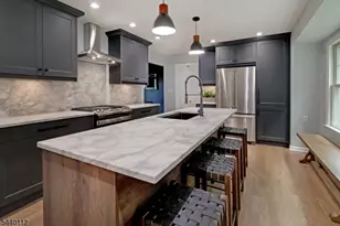 7 Village Rd, Florham Park, NJ 07932 - Photo 9