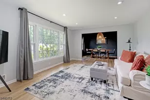 7 Village Rd, Florham Park, NJ 07932 - Photo 5